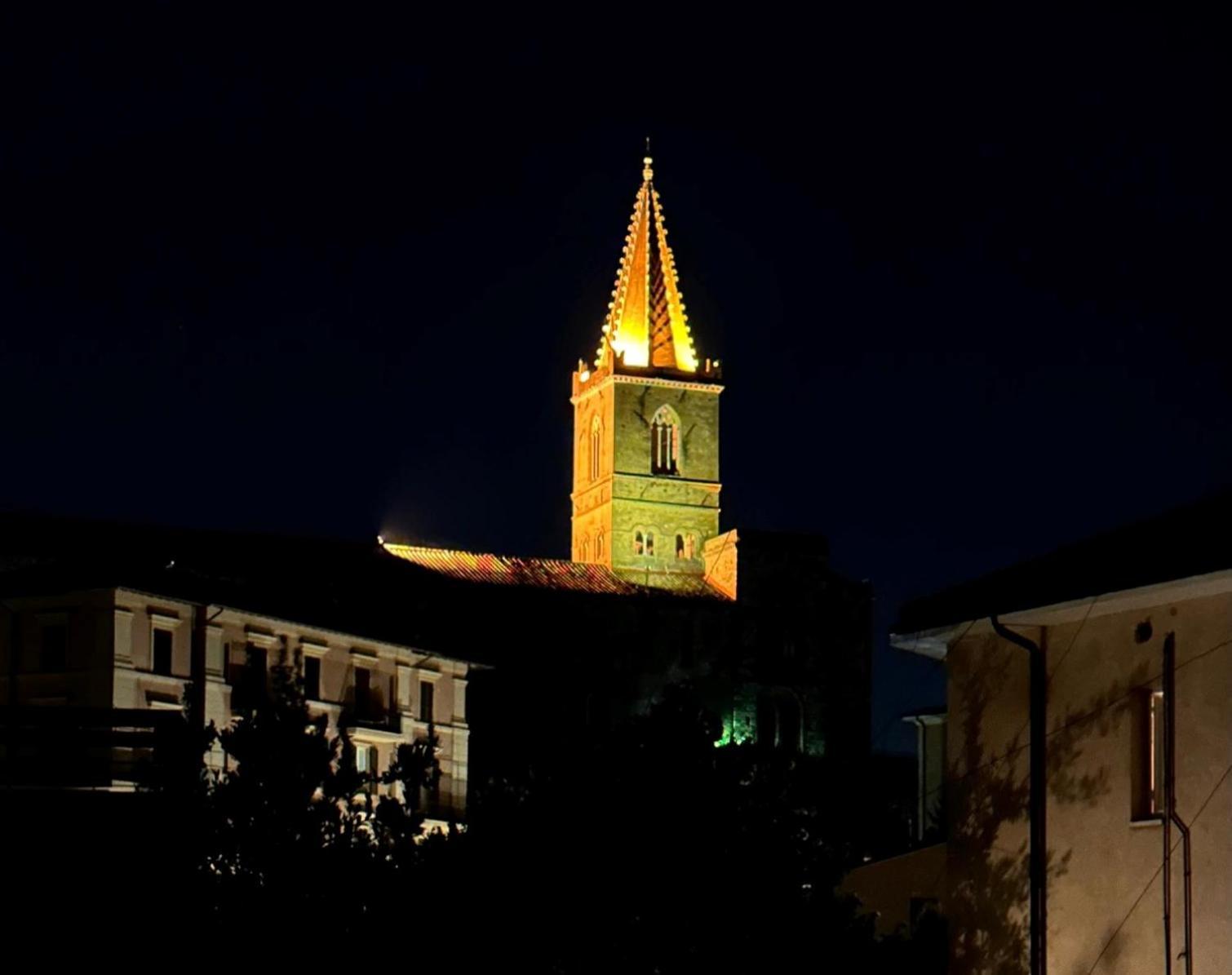 Centralissimo - Nuovo - Parcheggio Privato Perugia Eksteriør billede