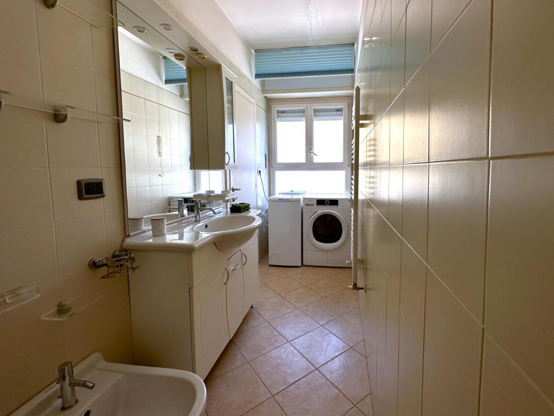 Centralissimo - Nuovo - Parcheggio Privato Perugia Eksteriør billede